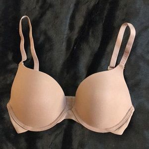 NWOT Nubian skin bra